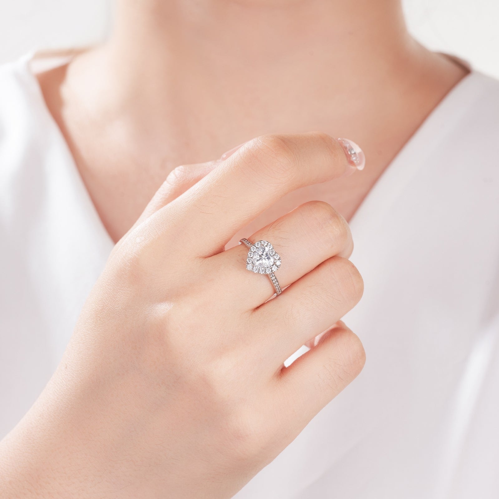 1.5 Carat Heart Cut Lab Grow Diamond Classic Diamond Engagement Ring