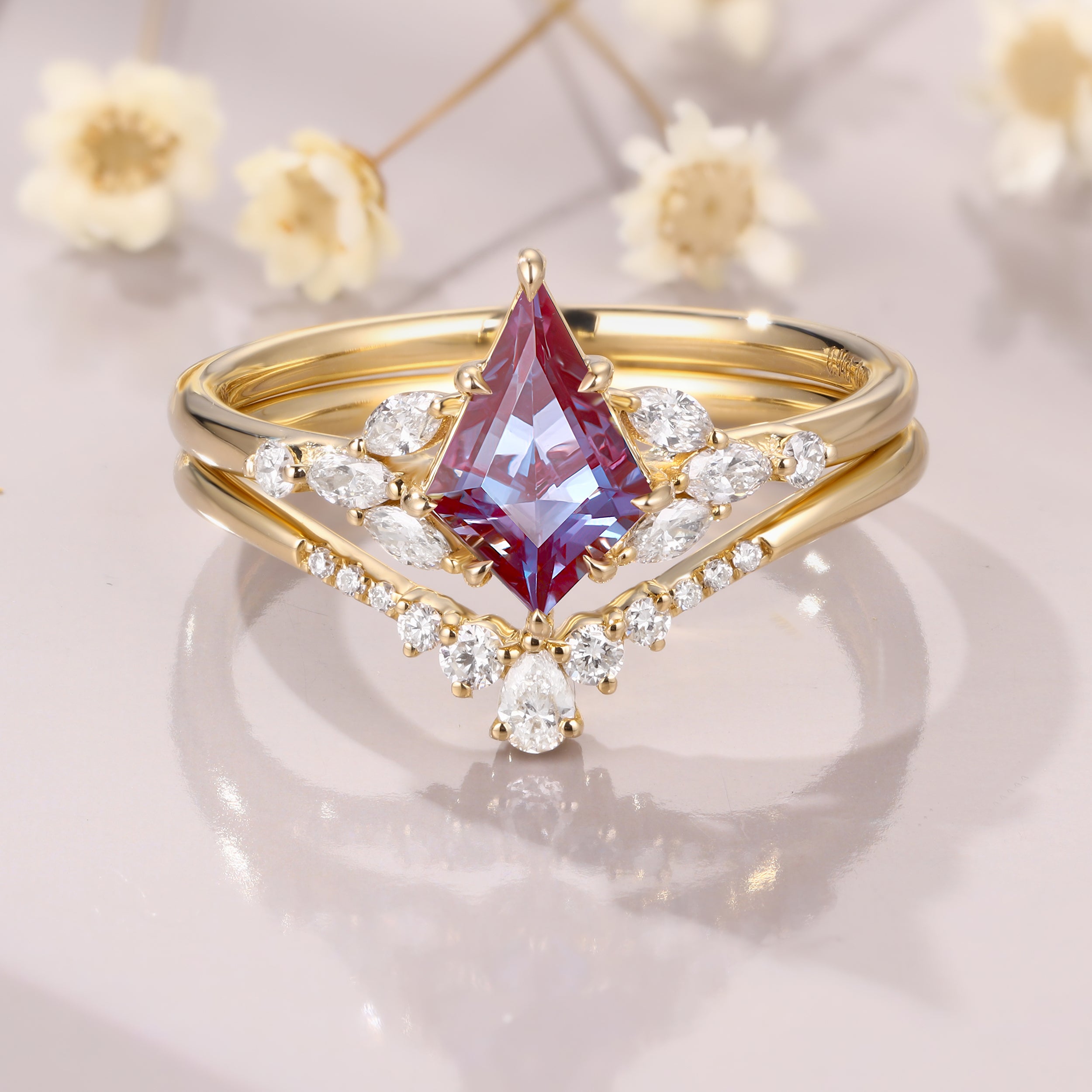 Vintage Kite Cut Alexandrite Engagement Unique Color Change Gemstone Ring